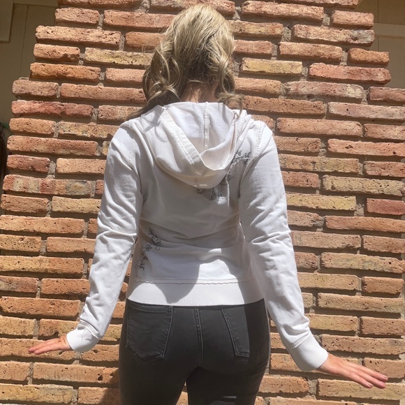 One World Special Issue Zip-Up Large - Picture 3 of 9